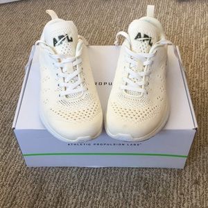 APL Sneakers